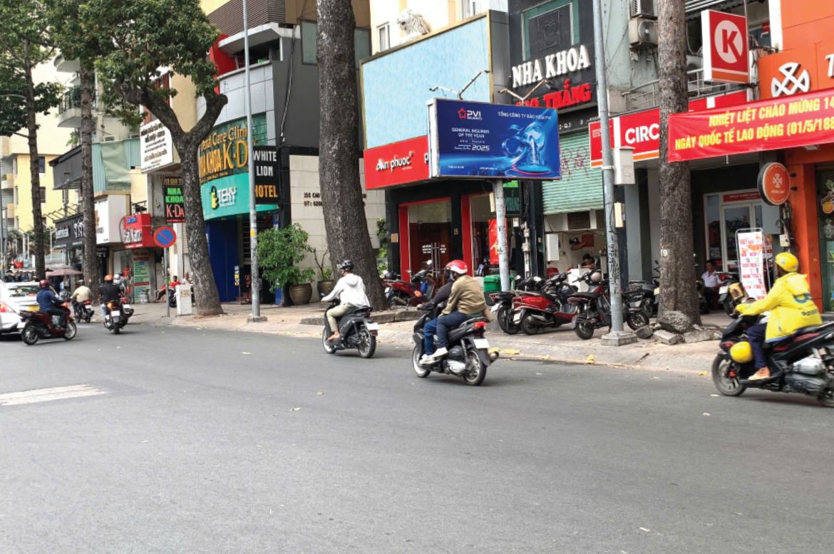 LIGHTBOX - SỐ 15 - 17 CAO THẮNG, QUẬN 3, TP. HCM