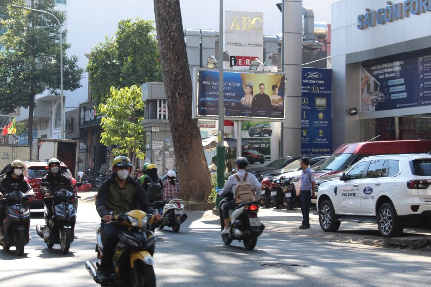 LIGHTBOX - 65-67 CAO THẮNG, QUẬN 3, TP. HCM