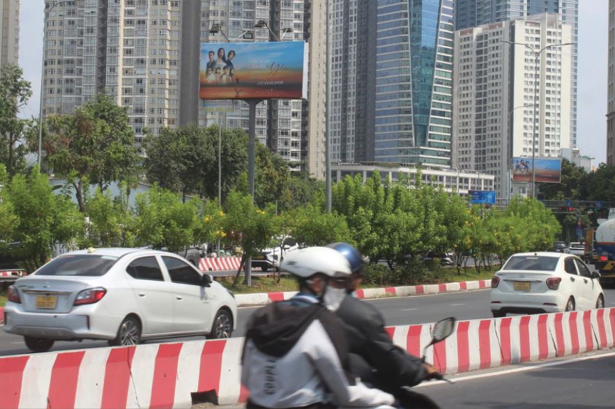 LIGHTBOX - (16) SỐ 115A NGUYỄN HỮU CẢNH, PHƯỜNG THẠNH MỸ TÂY, TP. HCM