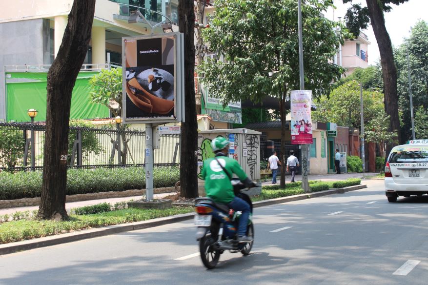 LIGHTBOX - (04) 129 PASTEUR, QUẬN 3, TP. HCM